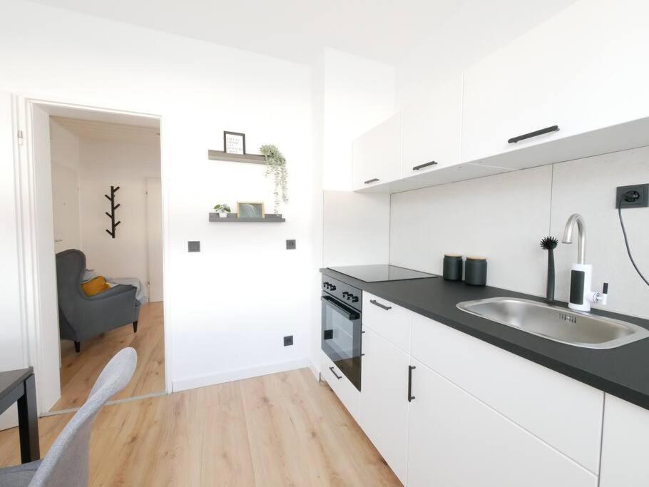 69 M², Zentral, Balkon, Stilvoll Apartment Osnabruck Bagian luar foto