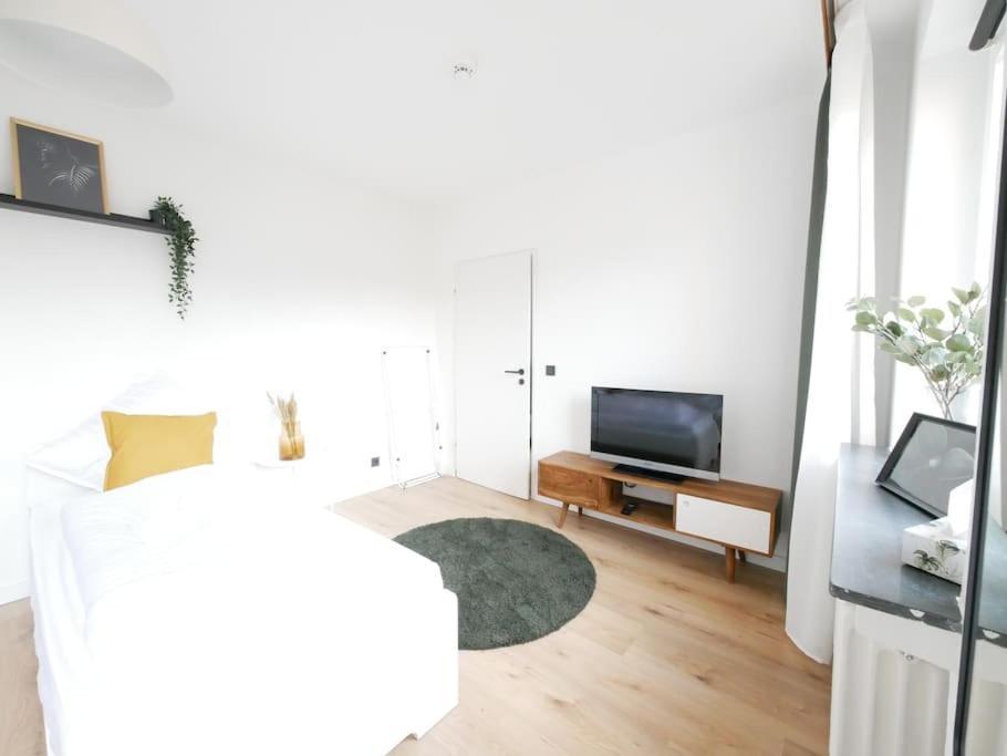 69 M², Zentral, Balkon, Stilvoll Apartment Osnabruck Bagian luar foto